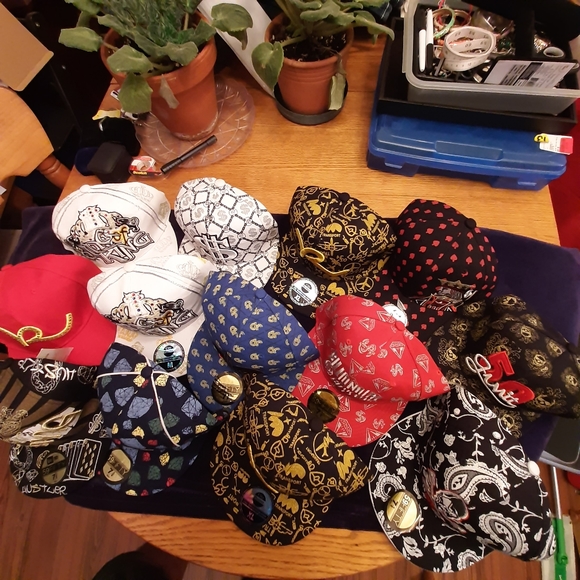 Man's cap - Picture 11 of 11